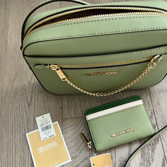 Michael Kors Crossbody bag and card case - Picture 2 of 4